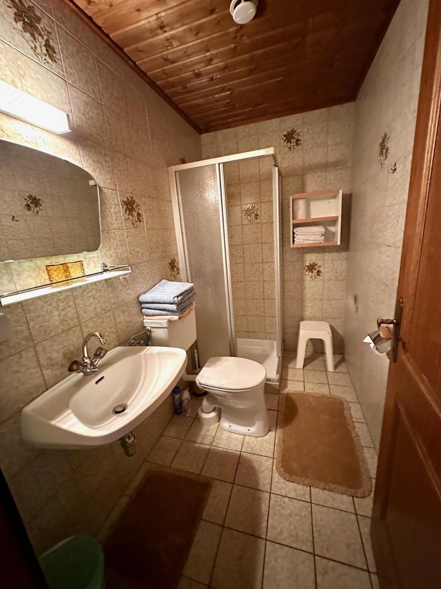 Haus Bergblick Apartment Бад Клайнкирххайм Екстериор снимка