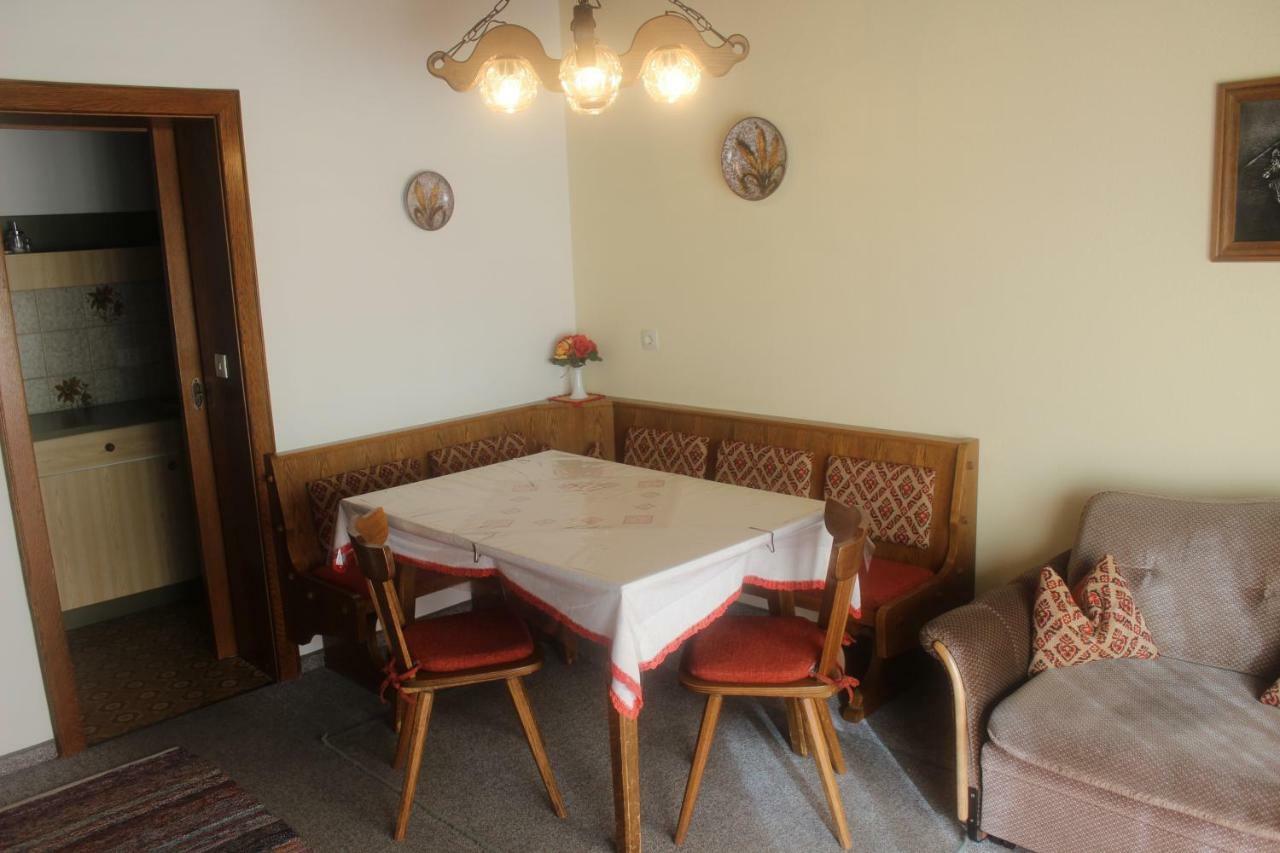 Haus Bergblick Apartment Бад Клайнкирххайм Екстериор снимка